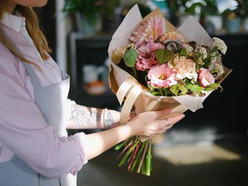 ¡Cualquier momento es perfecto para sorprender con flores! 