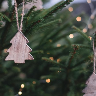 ¡Floristería Soriales te desea felices fiestas!
