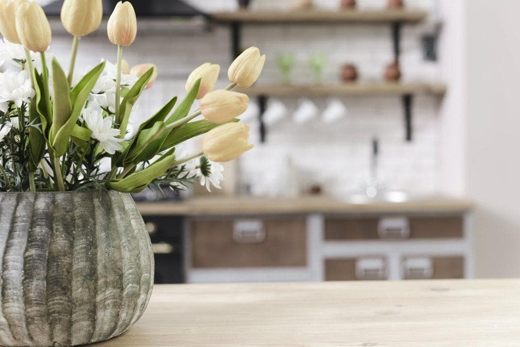 Cómo puedes decorar tu hogar con flores naturales?
