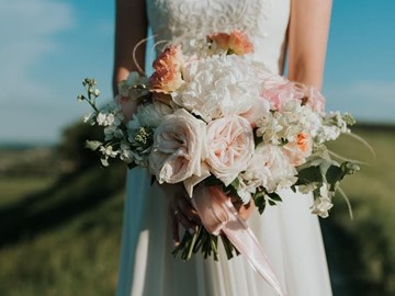 ¡Reserva ya tu día para la decoración floral de bodas!