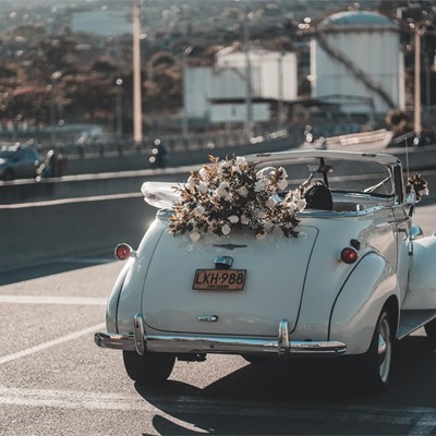 Servicio de alquiler de coches para bodas en Lugo